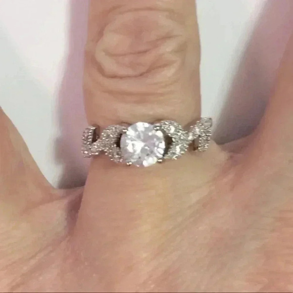 Diamond Rose 925 Sterling Silver Ring NWT - Picture 1 of 2
